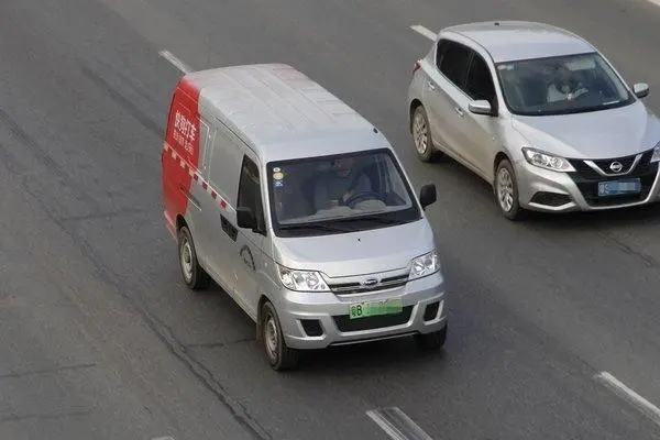最便宜的纯电动面包车 最便宜的纯电动面包车